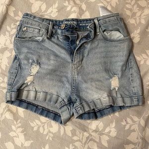 Levi’s Denim Mom Shorts